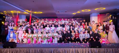 http://www.cqut.edu.cn/__local/E/E9/84/0AE42B12EDA64E0B7586CAA850B_F5DBB5C4_185F8.jpg