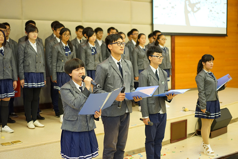 化工学院团支部诗歌朗诵相信未来