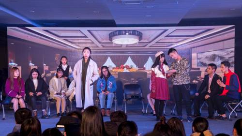 http://www.cqut.edu.cn/__local/7/3E/41/13A61A32DEC3BB52ED063A5F552_787BE457_1691B.jpg